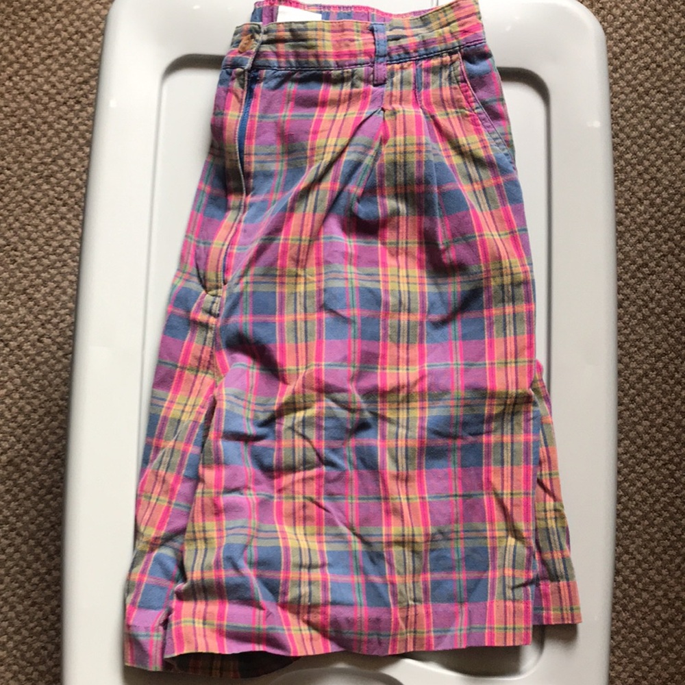 Karen Scott sport short